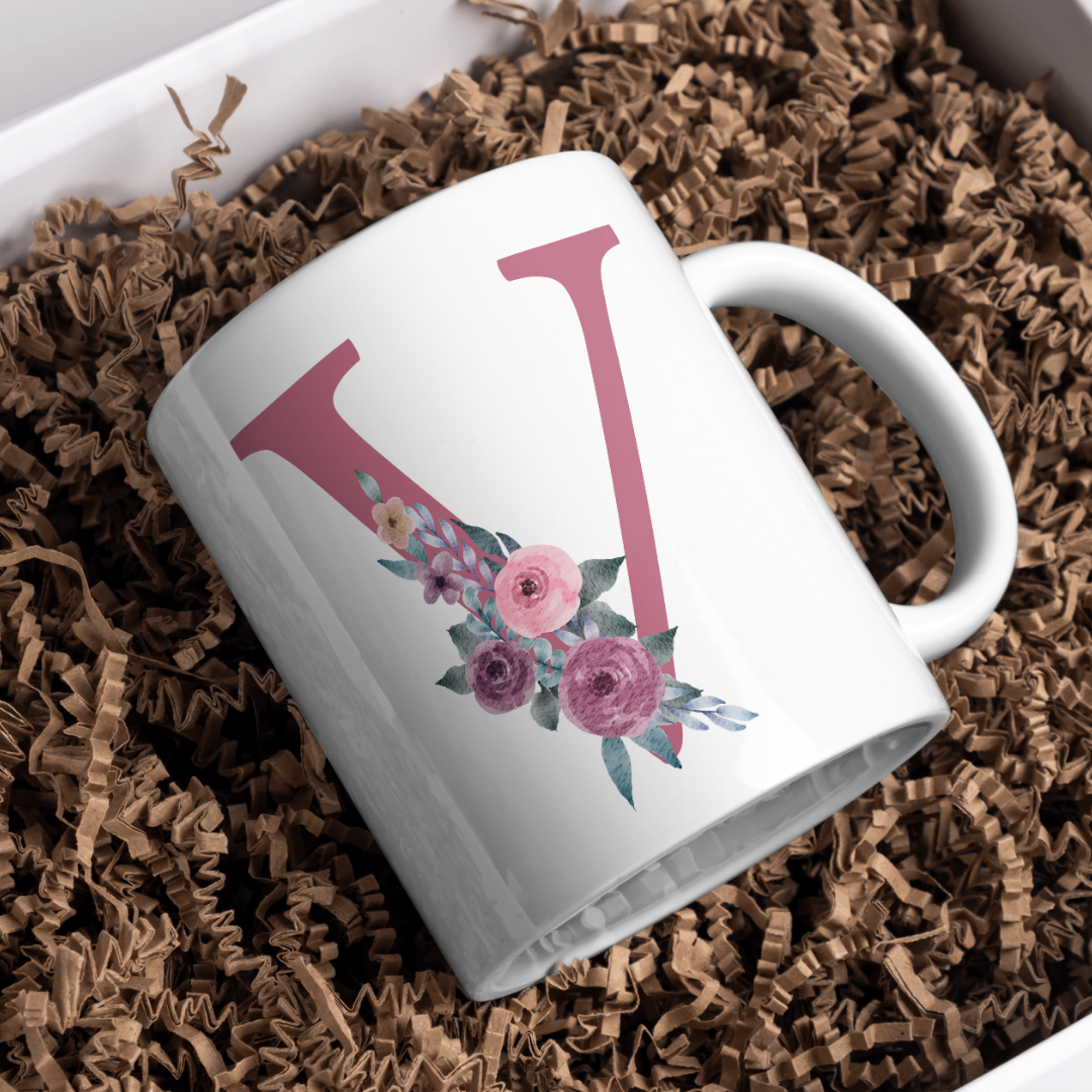 Taza Inicial con Flores Malva Acuarela